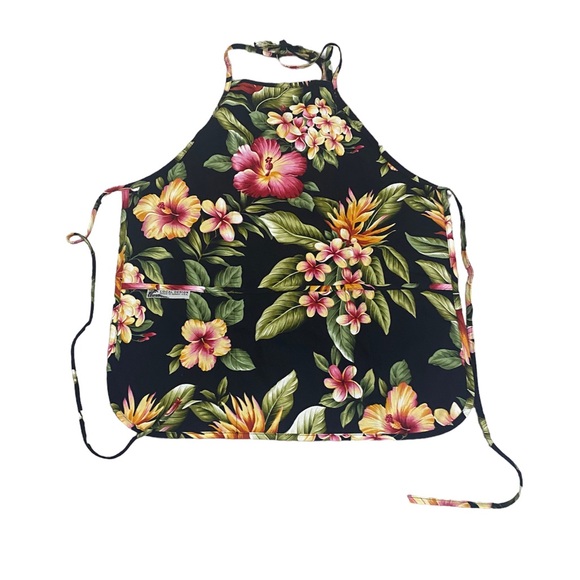 Apron Hibiscus Hawaiian Design Kids. 3 Front Pockets. Like new. By Local Design - Picture 2 of 7
